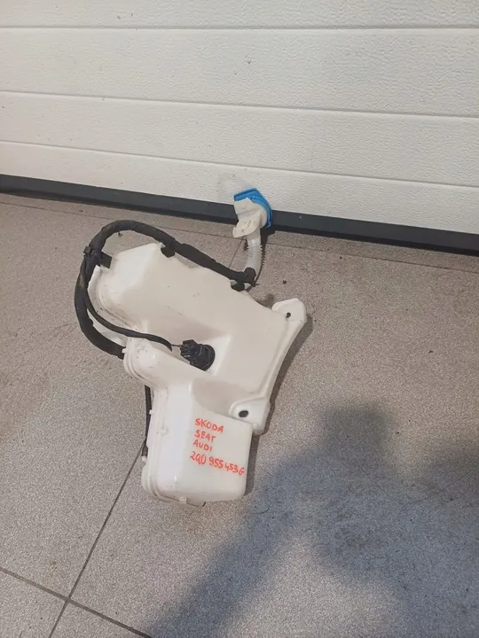 Pyyhkijännestepullot VW Skoda Audi image 9