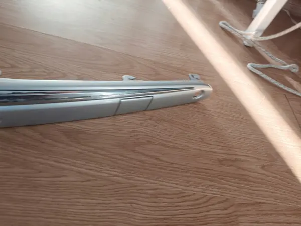 MERCEDES CLASSE E W 211 LISTELLO PARAURTI ANTERIORE DESTRO CROMO A2118801012 image 3