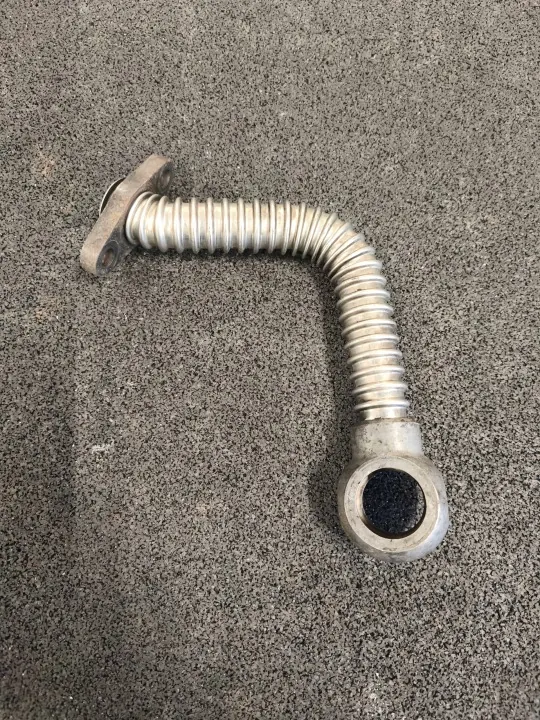MAN OEM 51057010386 Turbooljeavloppsrör - Begagnad image 3