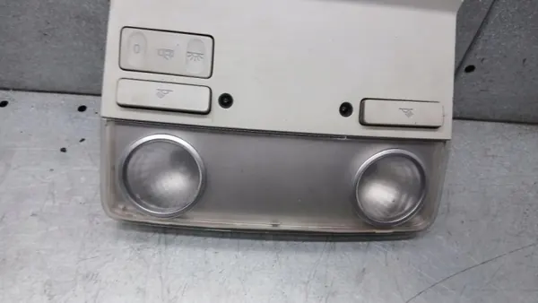 Matkustamon Valaistus VW Passat B6 OEM 1K0947105 2005-2010 image 3