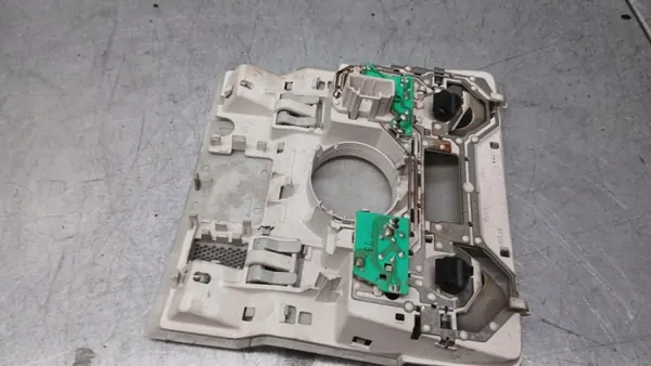 Matkustamon Valaistus VW Passat B6 OEM 1K0947105 2005-2010 image 5