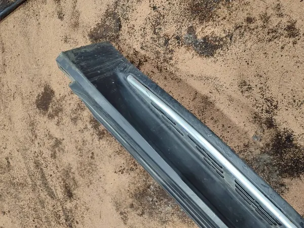 Couvre-seuil Mercedes-Benz GLE W167 A1676900304 image 2