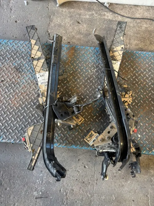 Ford C-Max MK2 Deurgids OEM AV6T14026 - Rechts/Links image 2