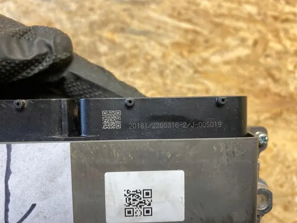 Unité de contrôle moteur Volvo XC60 II 2.0B B6 31459637 image 10