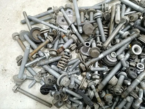 Ensemble de vis Audi A8 2015 OEM 283699 image 2