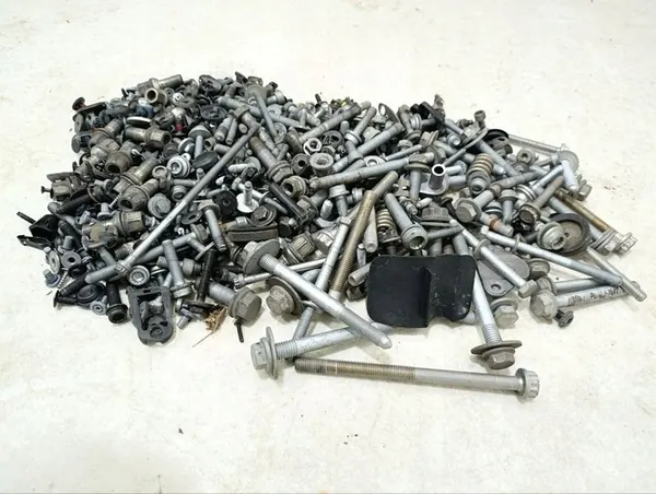 Ensemble de vis Audi A8 2015 OEM 283699 image 6