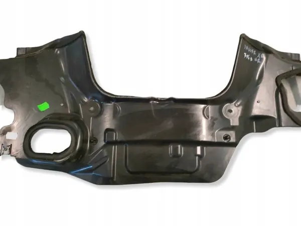 Jaguar XE 2016 skottväggspanel OEM GX736D058 image 4