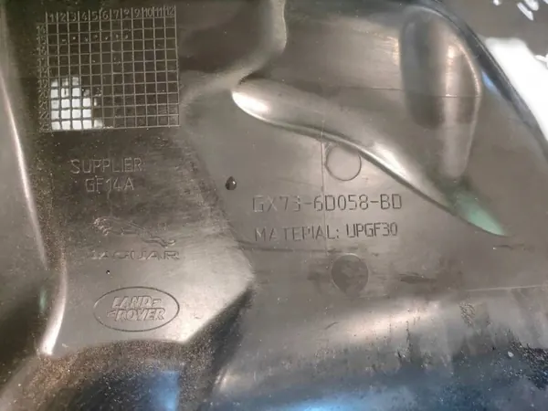 Jaguar XE 2016 skottväggspanel OEM GX736D058 image 6