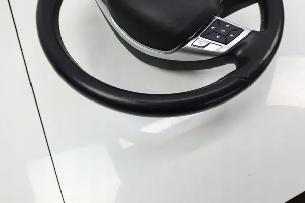 Mercedes W204 Ohjauspyörä C-Luokka LIFT W246 Ilmatyyny image 4