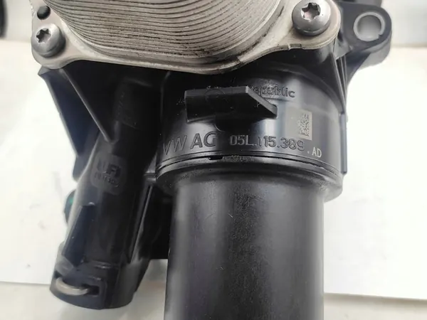 VW Audi Seat Skoda 2.0 TDI Olje Filter Bas 05L117021C image 3