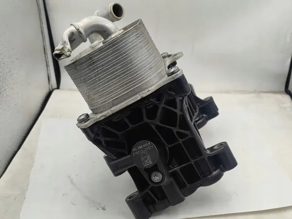 VW Audi Seat Skoda 2.0 TDI Olje Filter Bas 05L117021C image 6