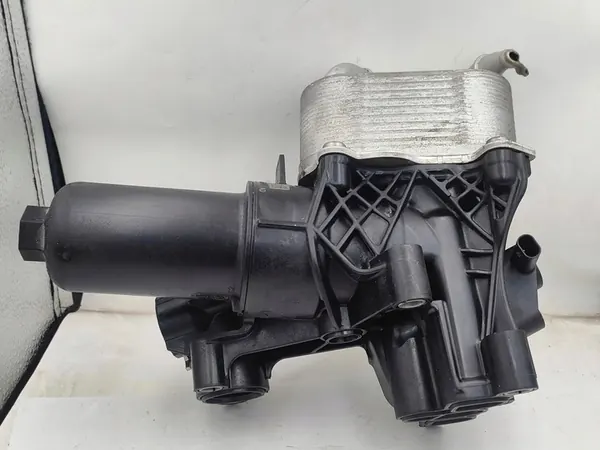 VW Audi Seat Skoda 2.0 TDI Olje Filter Bas 05L117021C image 7