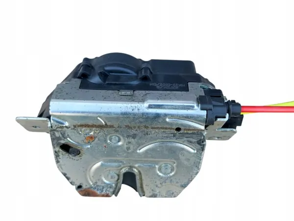 Fecho porta-malas Mercedes W211 OEM A2117400036 - Usado image 4