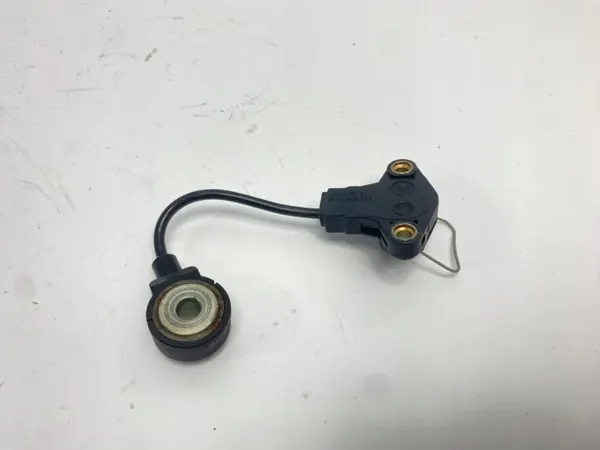 Sensor de golpeteo OEM 0031538028 Mercedes W124 M111 image 7