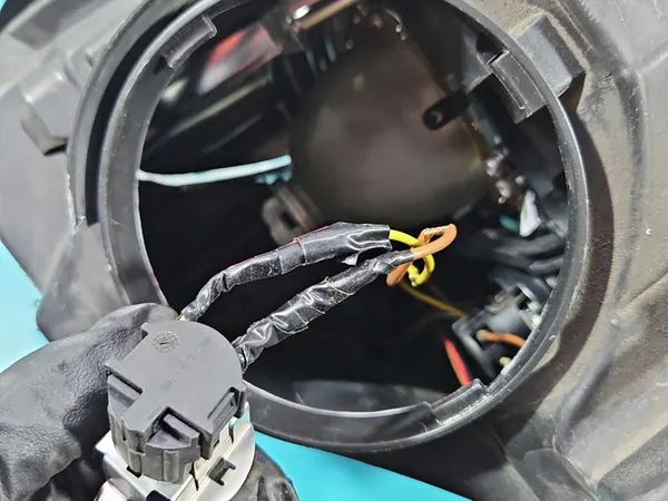 Vasen ajovalot Mercedes W251 05-09 image 9