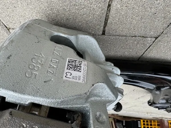 Discos de freio VW TIGUAN III pinças 5WA615301B image 7