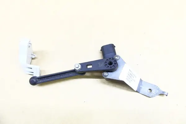 Sensor de Nível Farol OEM 6888955 Eixo Dianteiro image 3