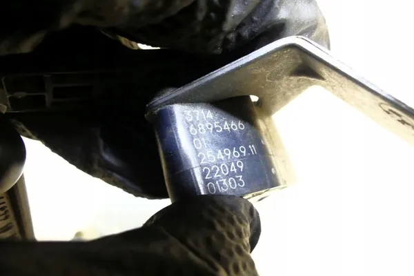 Sensor de Nível Farol OEM 6888955 Eixo Dianteiro image 6