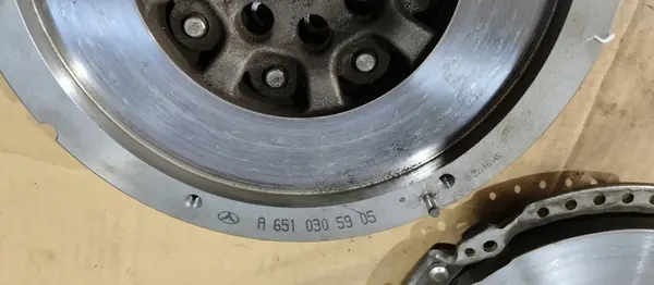 Kaksoismassakytkin Mercedes Vito W447 2.2 CDI A0012527505 image 8