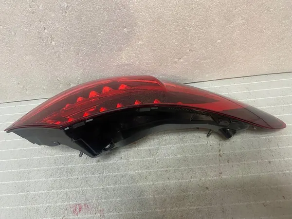 A2069063300 Mercedes A206 Linker LED Achterlicht OEM image 2