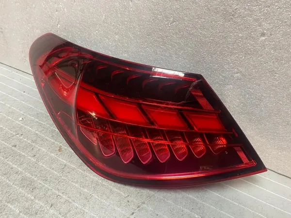 A2069063300 Mercedes A206 Linker LED Achterlicht OEM image 5