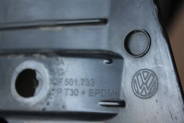 Capa de Braço de Suspensão VW OEM 3QF501733/734 image 3