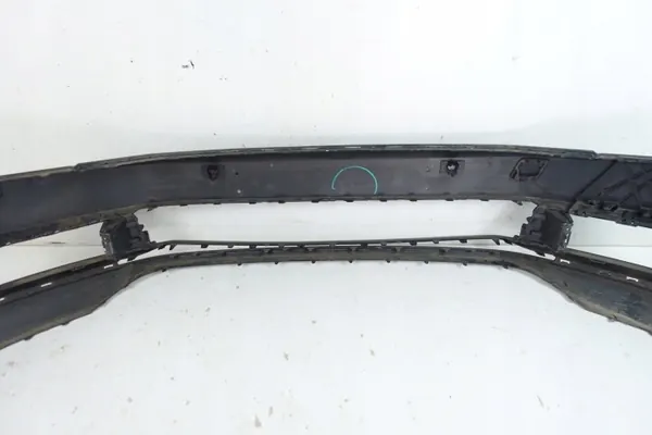 VW Passat B8 Frontstoßstange OEM 3G0807221 - Gebraucht image 7