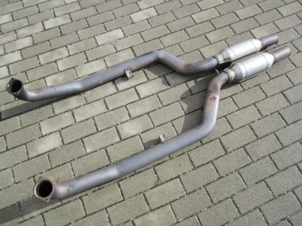 Silencieux avant BMW 7578186 pour 750 N63B44A image 2