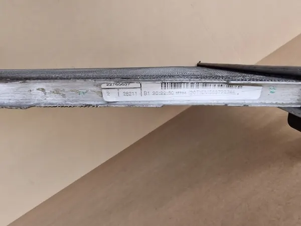 Radiador de refrigerante Opel Ampera Chevrolet Volt OEM image 3