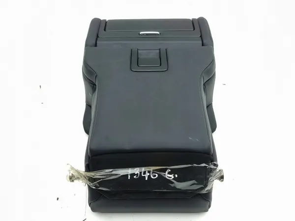 Lexus RX 450H 2020 Rücksitzarmlehne OEM AMD219315 image 5