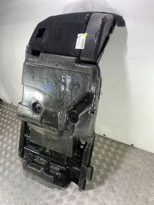 Alfa Romeo Stelvio Fram golvmatta OEM 01561296960 image 7