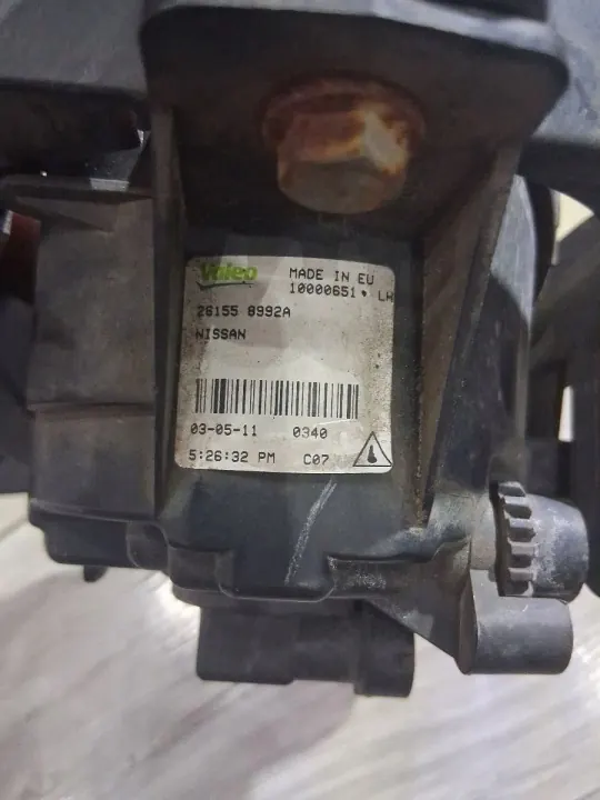 Phare Halogène Gauche OEM 89210439 pour Nissan Qashqai image 5