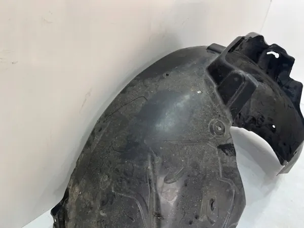 Audi A4 B9 voor rechter wielkast OEM 8W0821172K image 3