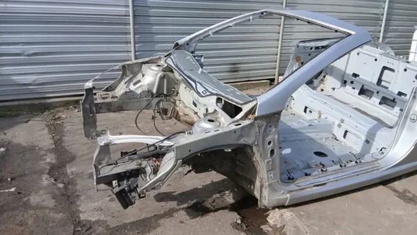 OEM Ćwiartka podłużnica lewa przód PEUGEOT 307 CC - Quartier avant gauche image 2