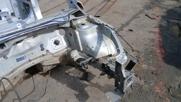 OEM Ćwiartka podłużnica lewa przód PEUGEOT 307 CC - Quartier avant gauche image 3
