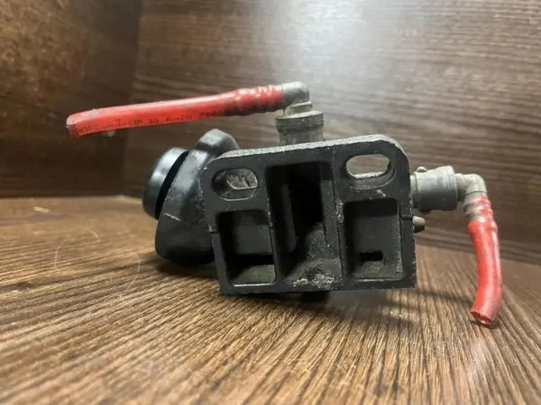 Kraftstofffilterhalterung OEM 500319399 Iveco Daily image 5