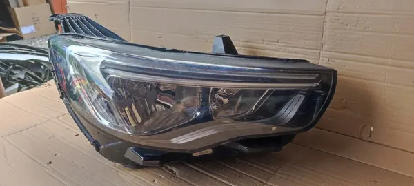 Faros delanteros Opel Grandland X image 3