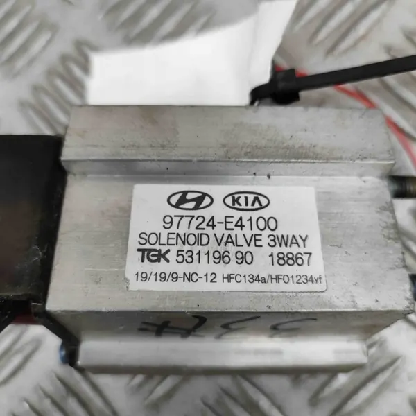 Airco Condensorventiel voor Kia Soul II OEM 53119690 image 7