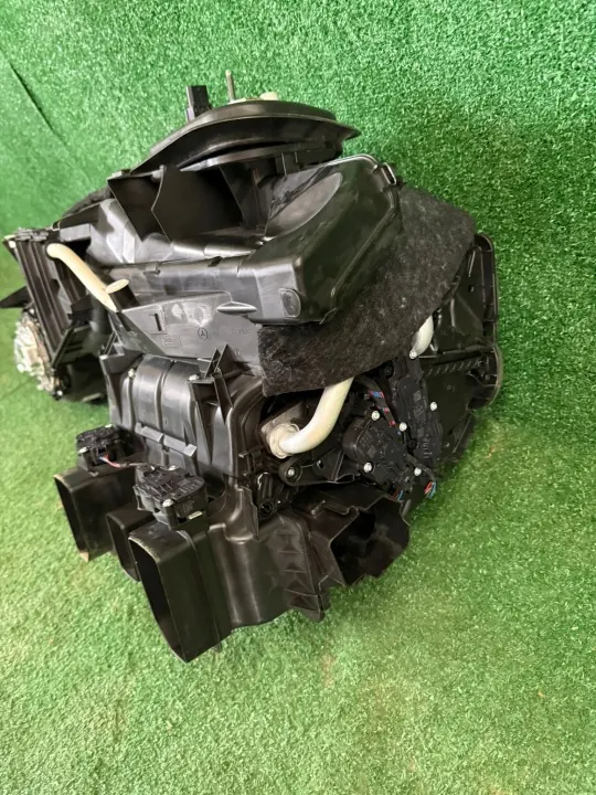 Ventilateur Chauffage Cabine Mercedes EQS OEM A2978303303 image 4