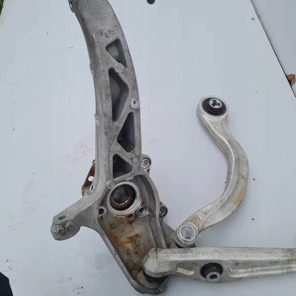 TESLA MODEL Y Snodo Anteriore Destro 1188316-00-D image 5