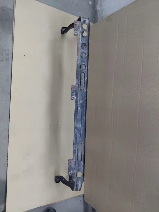 FORD KUGA MK1 Radiatorsteun Onderbalk OEM image 2