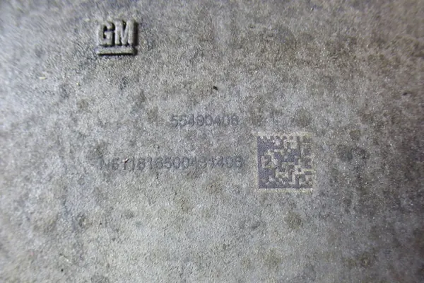 Sensor de cárter Opel Astra K OEM 55490406 image 4