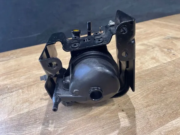 Land Rover Bränslefilterfäste OEM HJ329D202AF image 4
