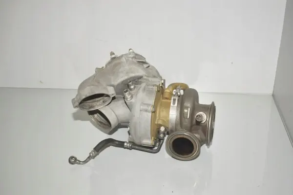 Turbo usado OEM 8516125 para BMW X5 E70 3.0L image 4