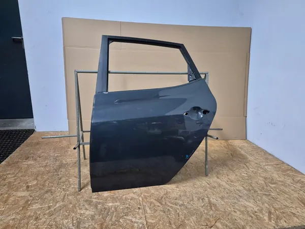 KIA VENGA Vänster Bakdörr image 9