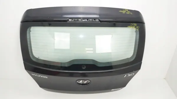 Tapa Maletero OEM 360207848 para Hyundai i30 2010-2012 image 2