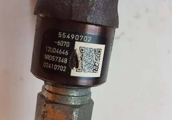 Brandstofinjectorrail Opel Astra J 2014 image 5