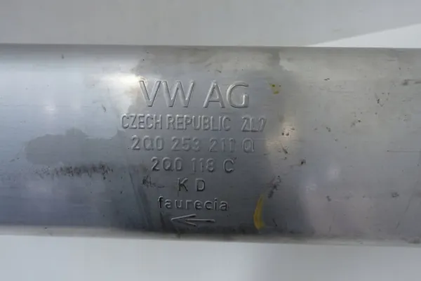 Avgassystem Dämpare OEM 82A253181M Audi A1 1.5TFSI image 10