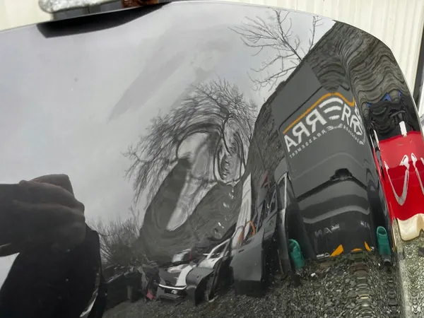 Capa do motor Mercedes CLE W236 image 2