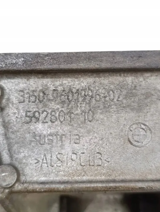 BMW OEM 7601995 Rolamento de suporte do eixo - Usado image 7